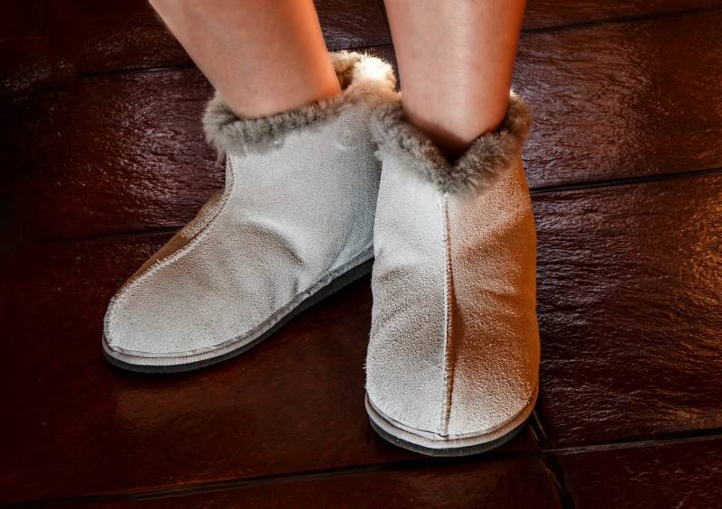 Acheter une paire de chaussons confortables en peau de mouton à Lyon 